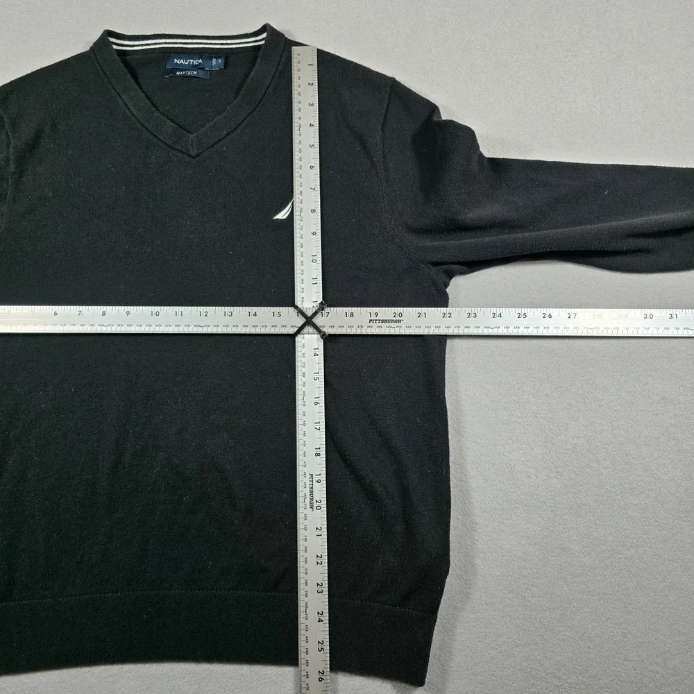 Nautica Mens Large Black Sweater Navtech V-Neck Pullover Cotton‎ Blend Logo